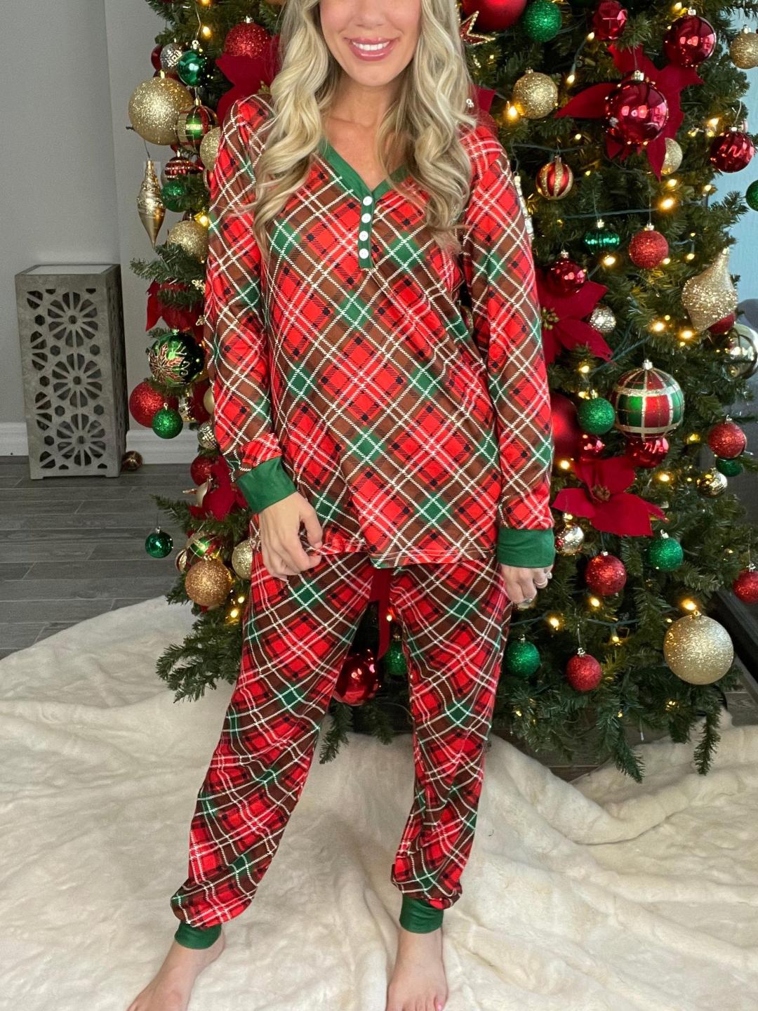 Holiday Cheer Pajama Set (Buy 2 Free Shipping)